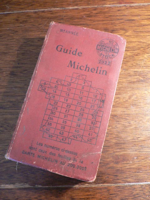 guide_michelin_rouge_1922_a