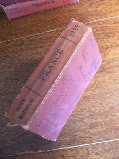 guide_michelin_rouge_1922_t